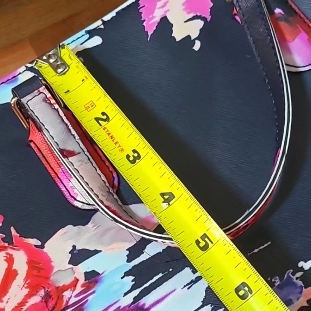 Kate Spade Watercolor Purse, Like New!